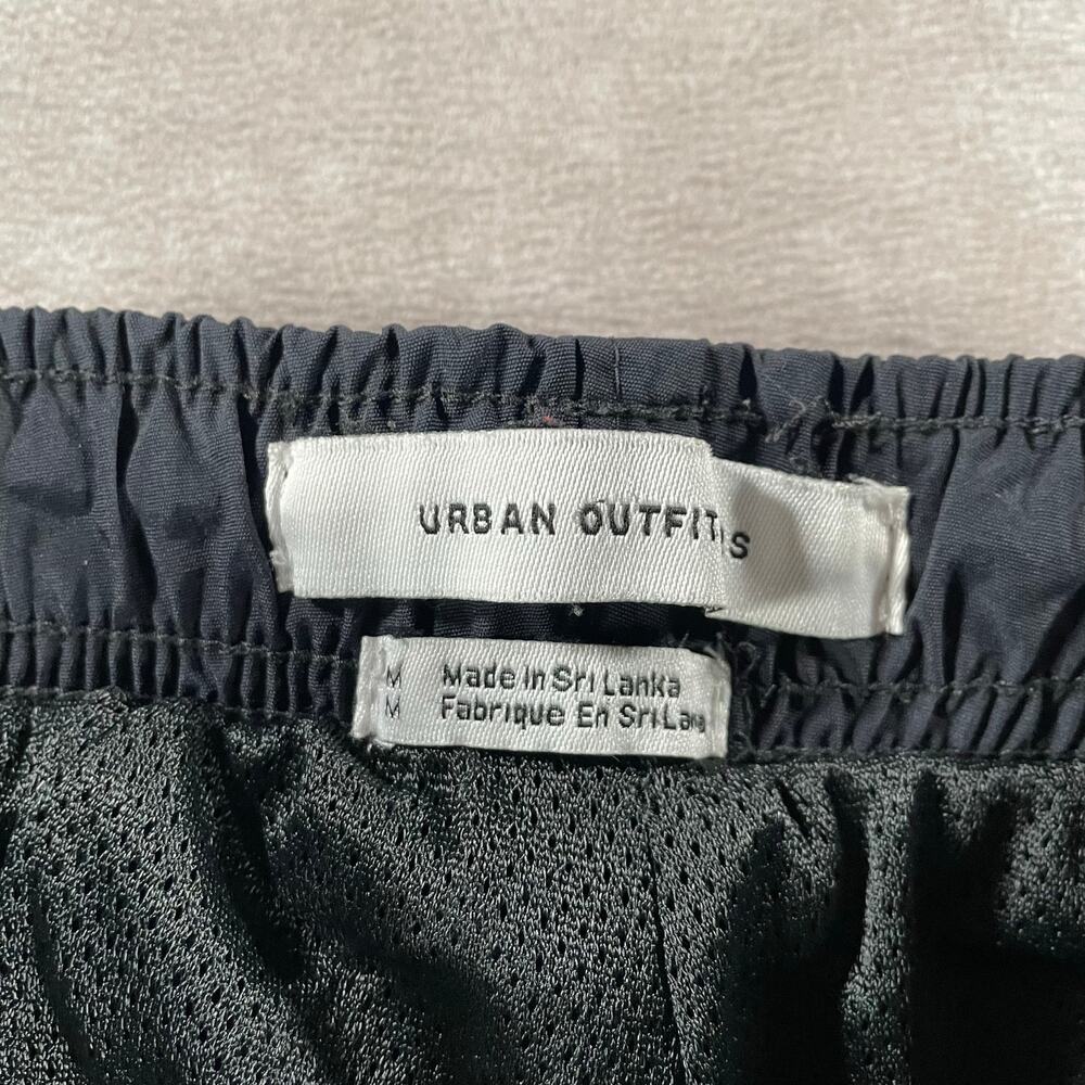 Women’s Urban Outfitters Black Multi Pocket Cargo Gorpcore Utility Pants - Picture 3 of 7
